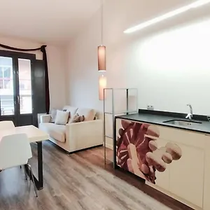 Apartamento Montserrat By Gaiarooms